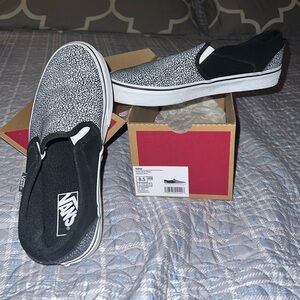 Women’s Vans slip on shoes